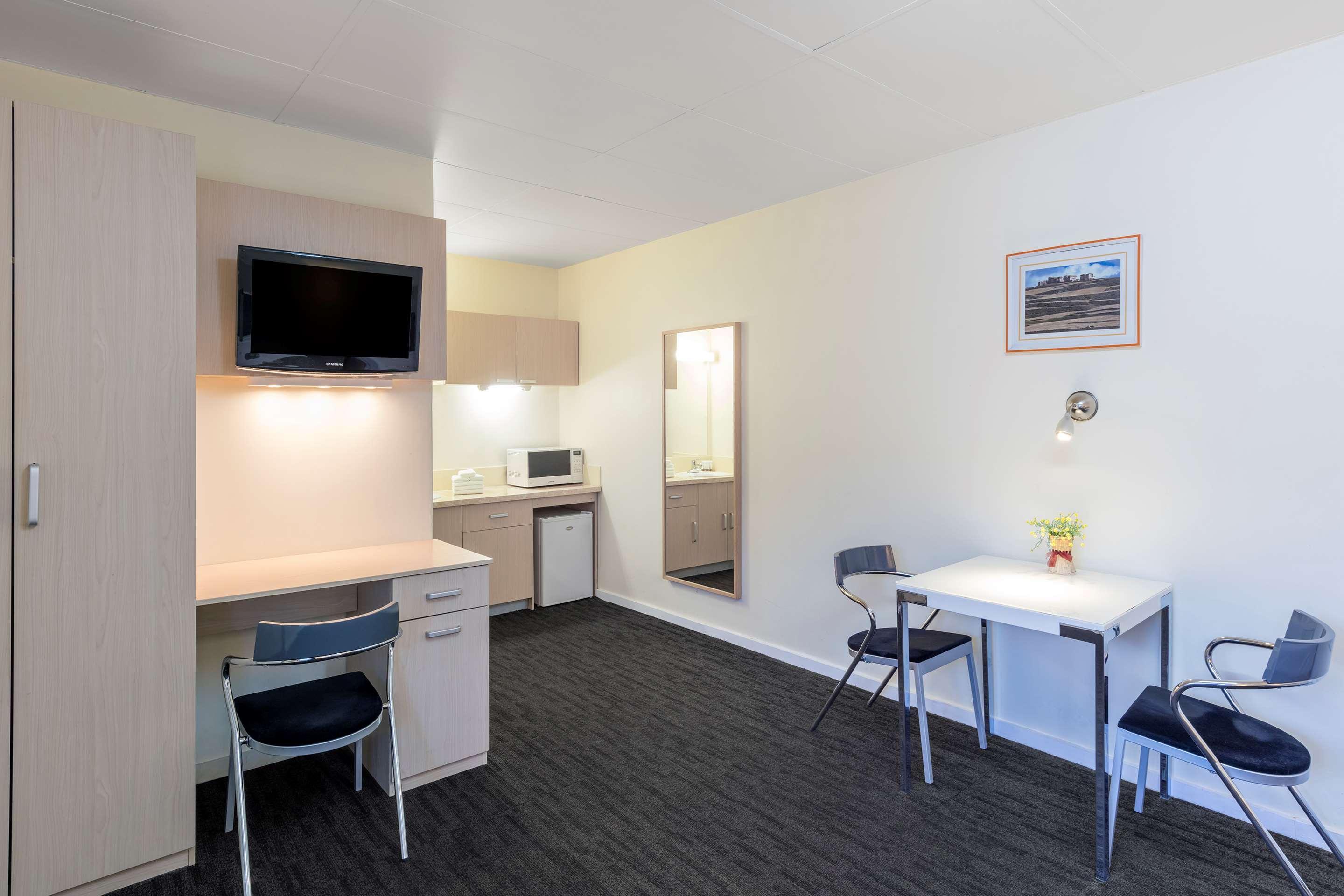 Best Western Plus Service Inn & Suites Lethbridge Kültér fotó