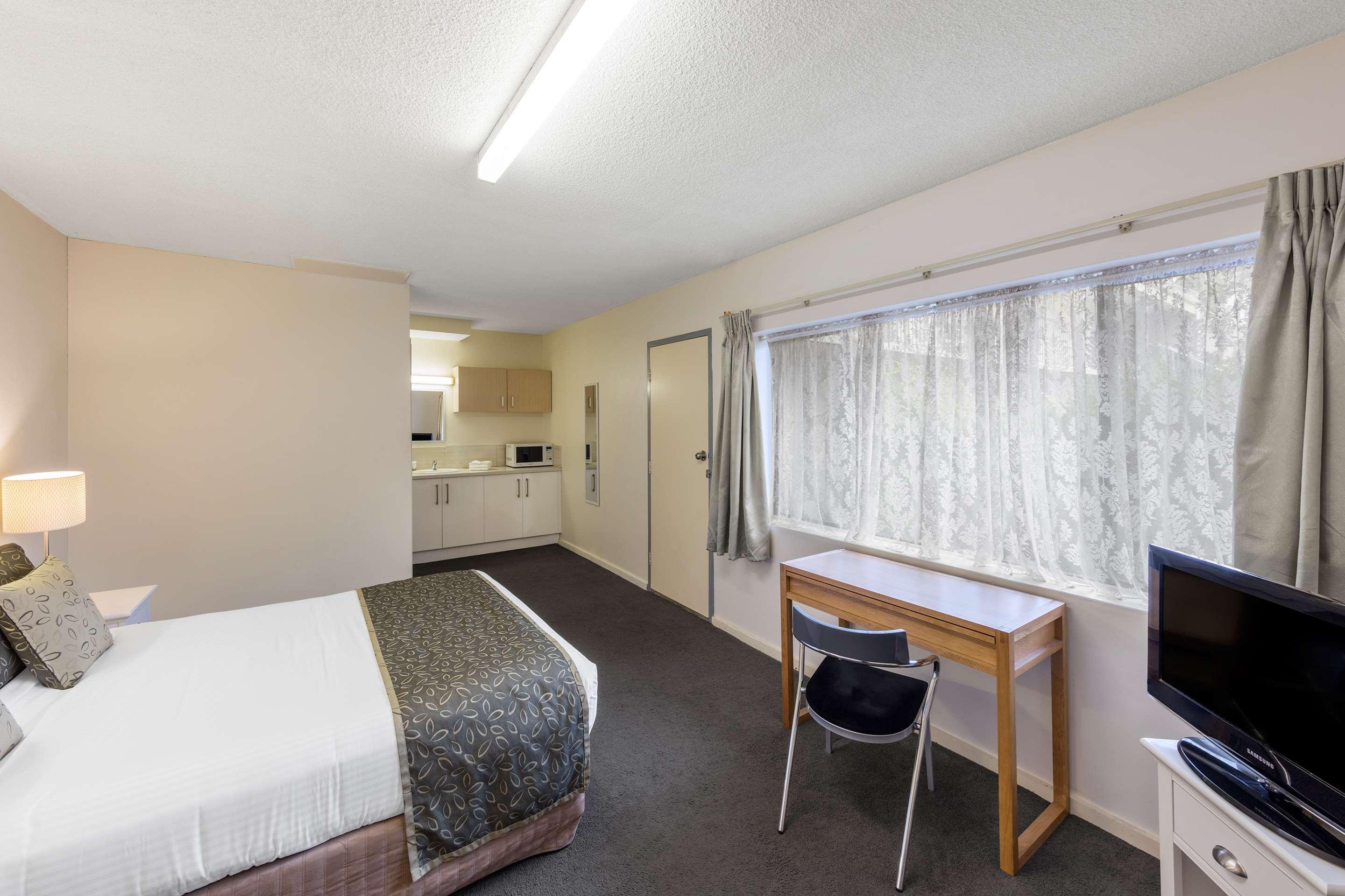 Best Western Plus Service Inn & Suites Lethbridge Kültér fotó