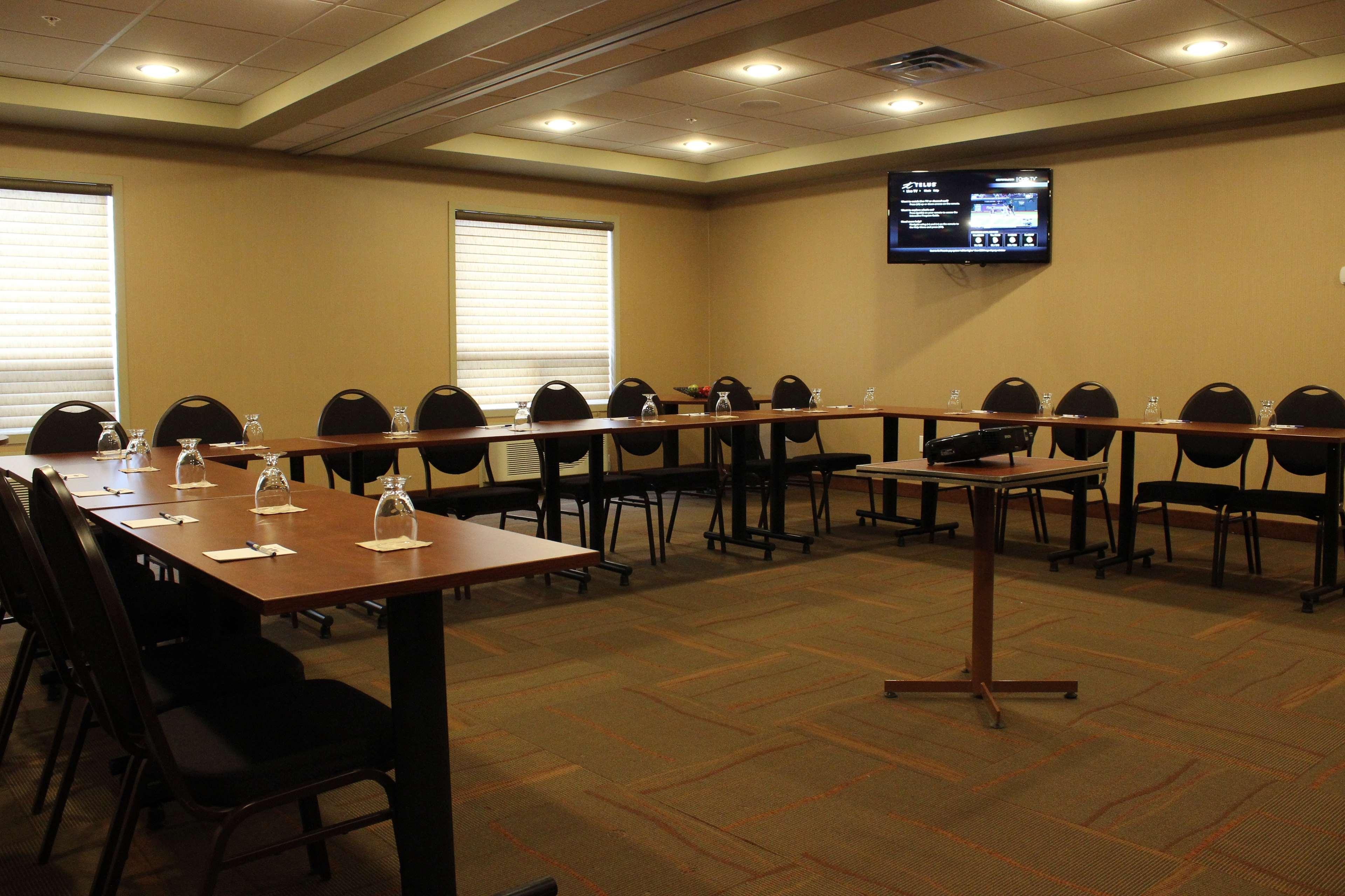 Best Western Plus Service Inn & Suites Lethbridge Kültér fotó