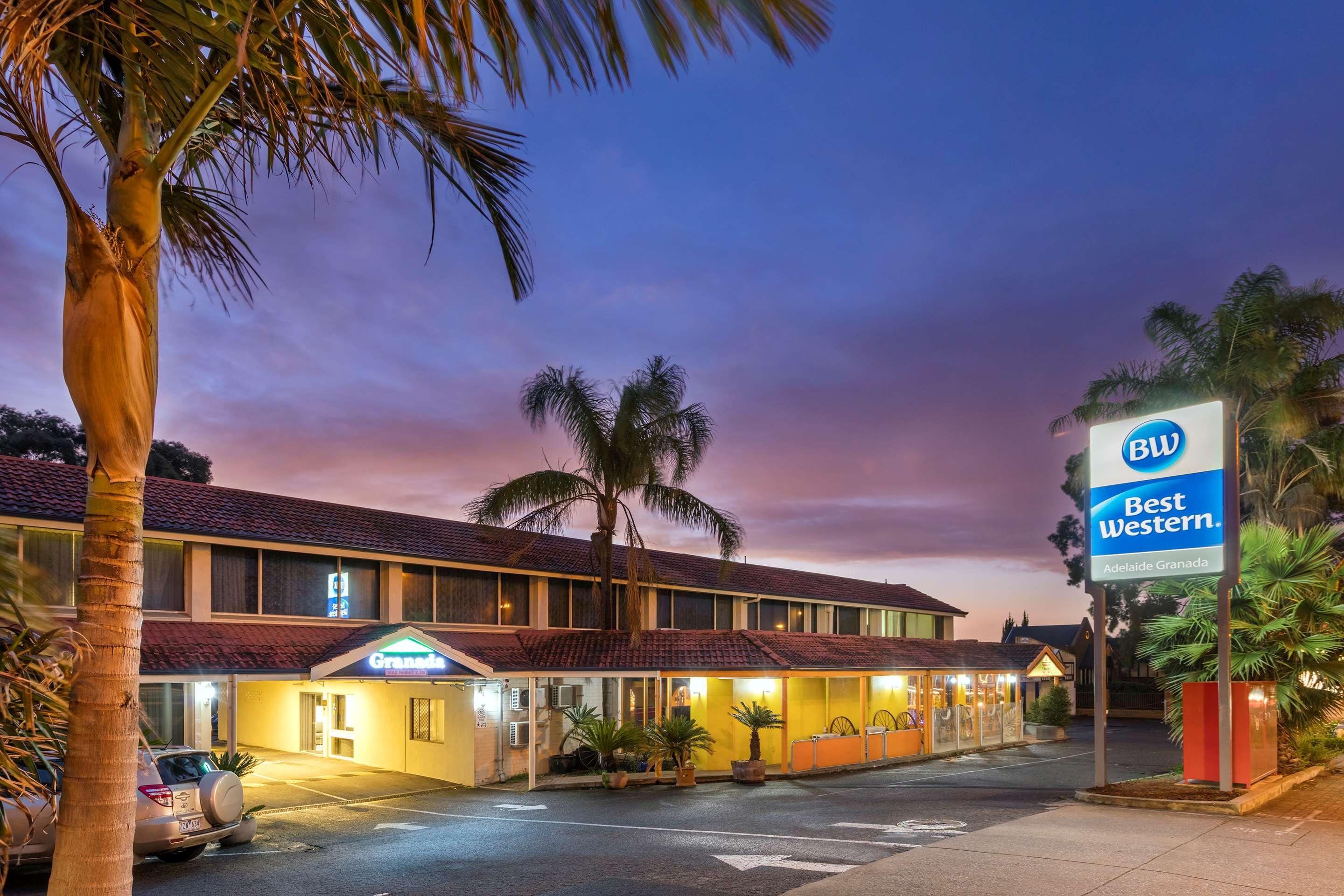 Best Western Plus Service Inn & Suites Lethbridge Kültér fotó