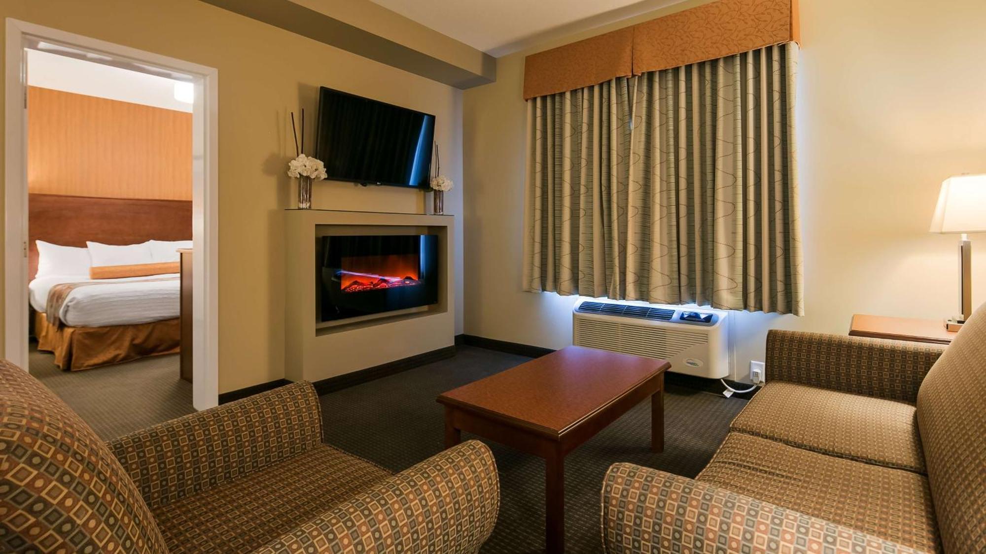 Best Western Plus Service Inn & Suites Lethbridge Kültér fotó