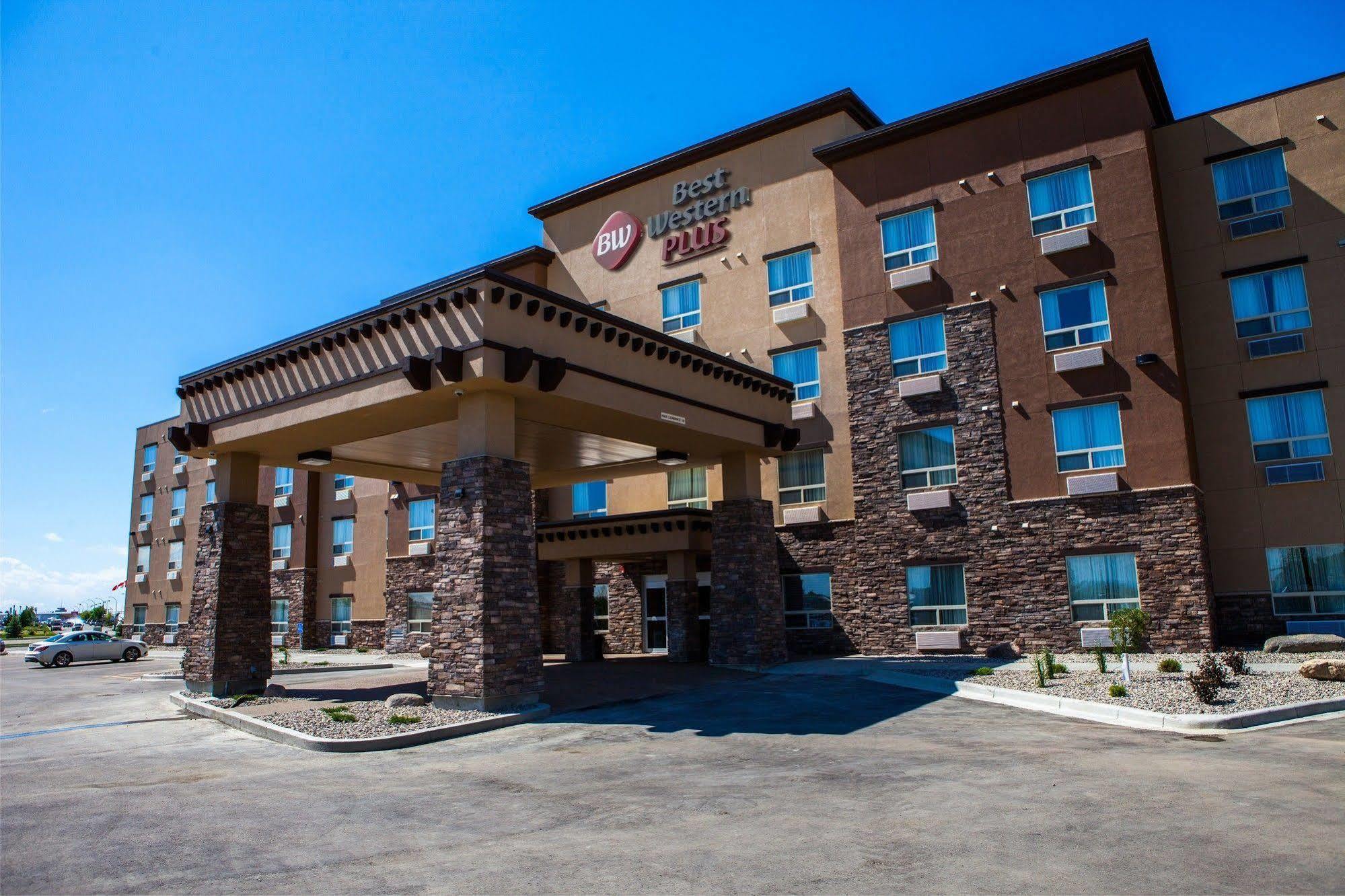 Best Western Plus Service Inn & Suites Lethbridge Kültér fotó